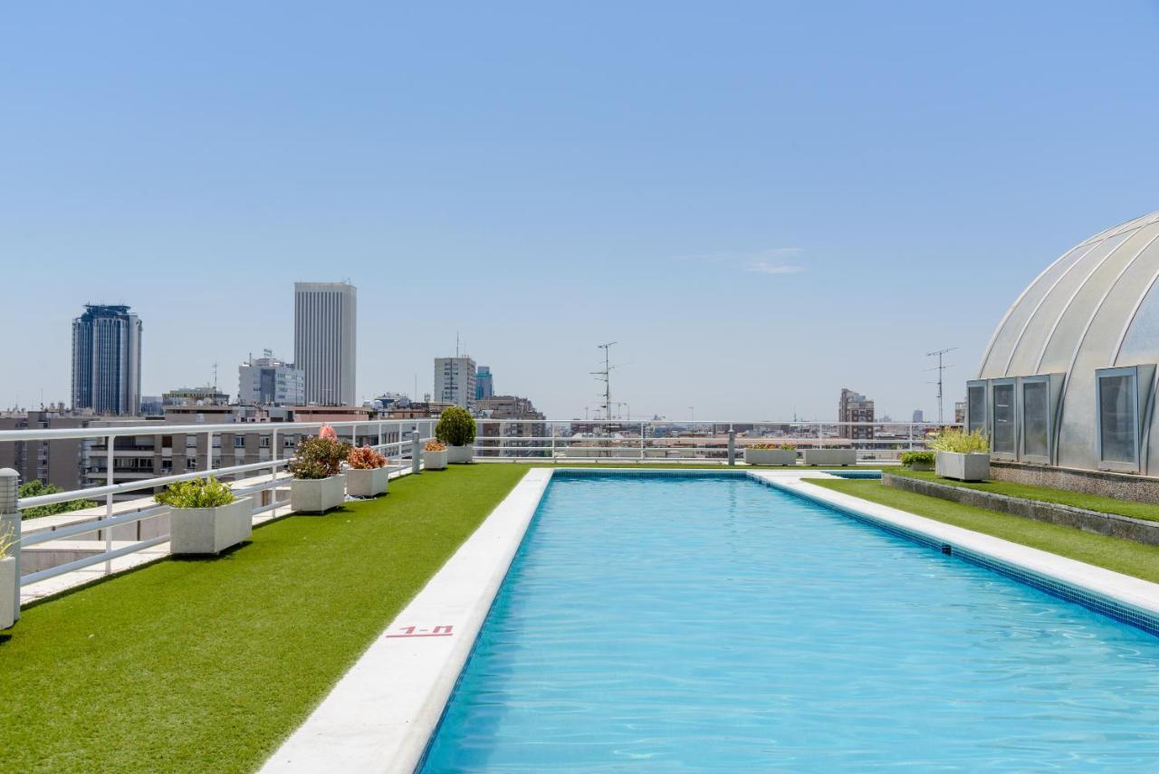 Apartment Charming Eurobuilding Skyline Madrid